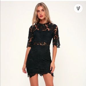 Lulus black lace dress with cut out. Size xs